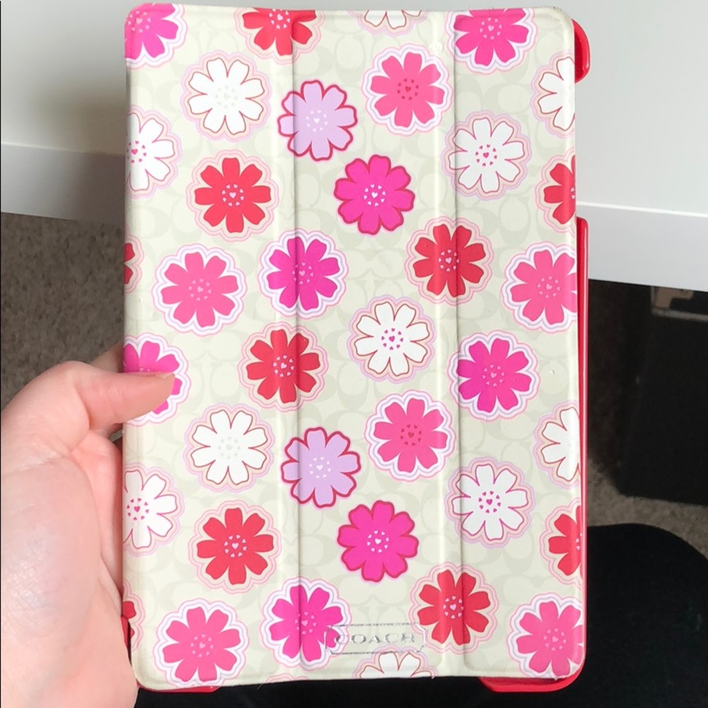 Coach iPad Mini 2 hardshell/magnetic case